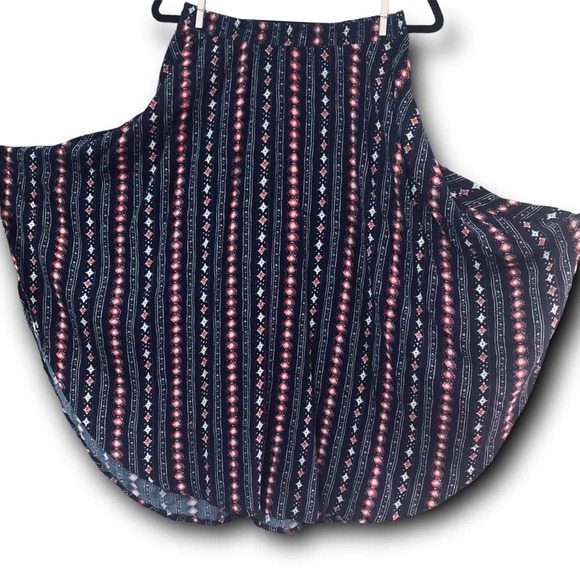 Hollister Medium Boho Round Skirt Whimsical - Picture 11 of 11